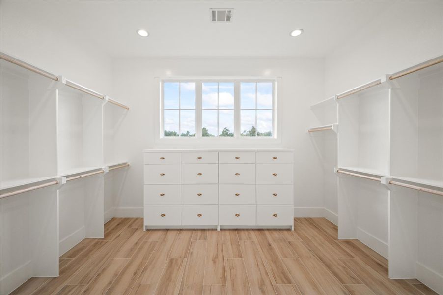 Spacious, unfurnished interior of a new home in , Montgomery (Image 45).