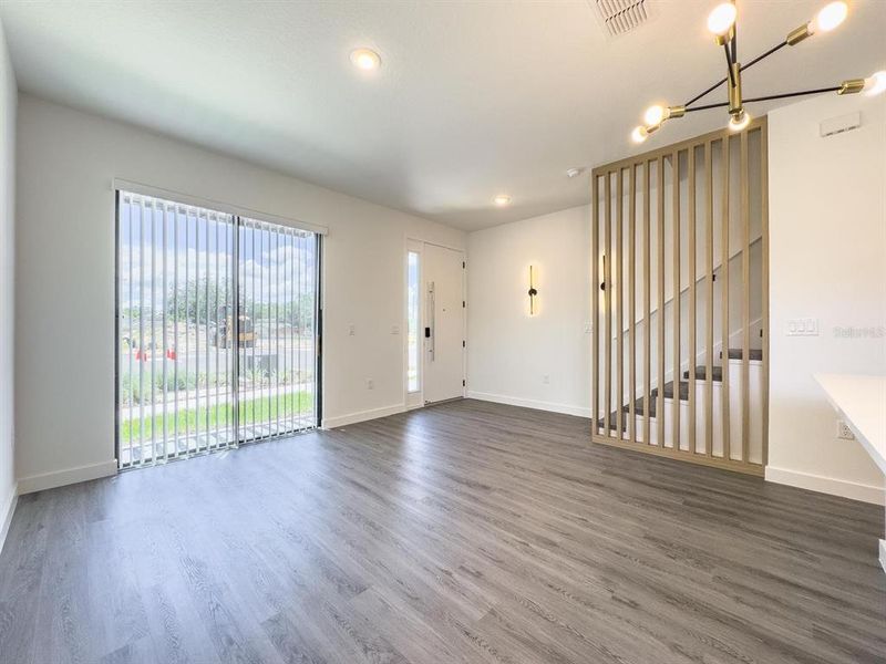 Spacious, unfurnished interior of a new home in , Kissimmee (Image 16).