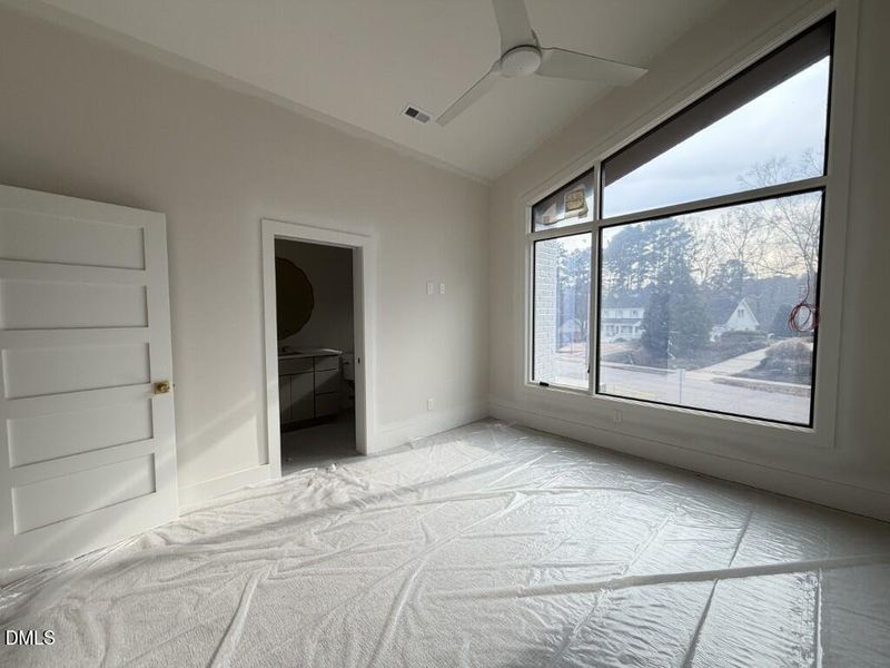 IMG_0053 (Medium) IMG_0053 (Medium)