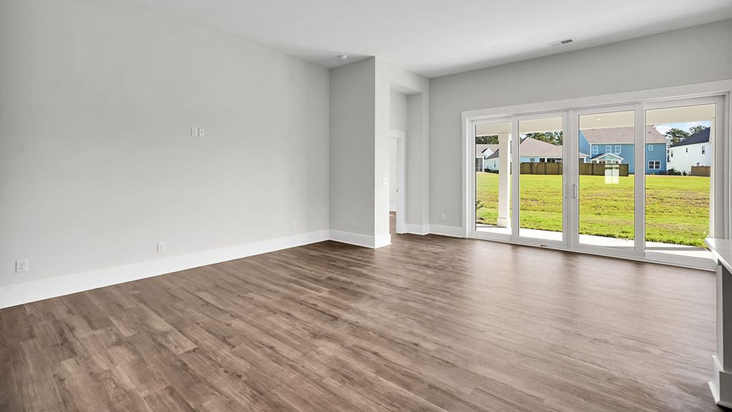 Spacious, unfurnished interior of a new home in The Haven at Indigo Preserve, Leland (Image 13).