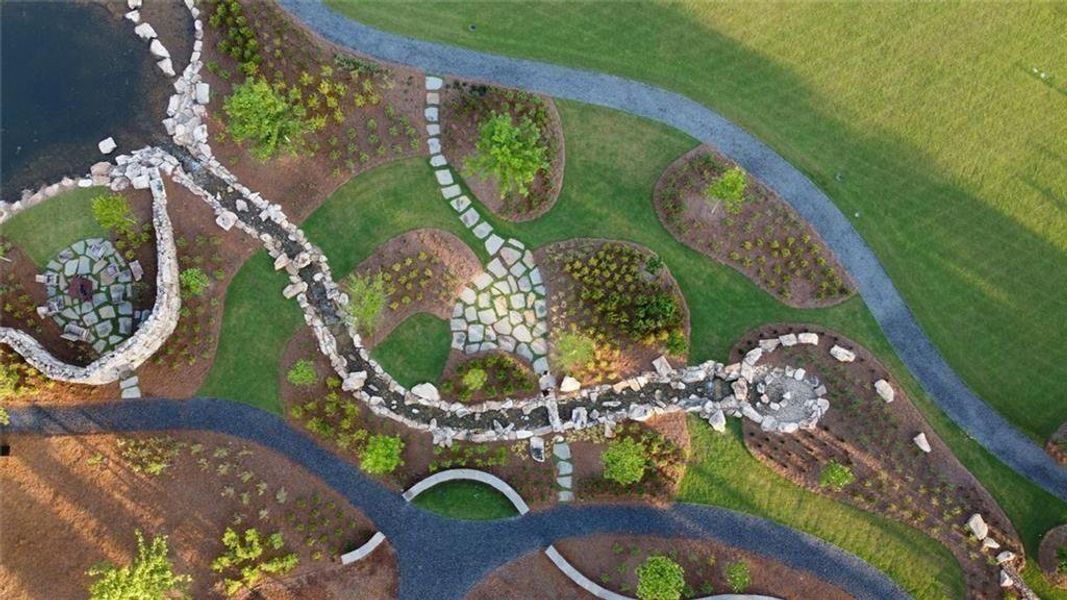 Community amenities in , Fayetteville (Image 37).