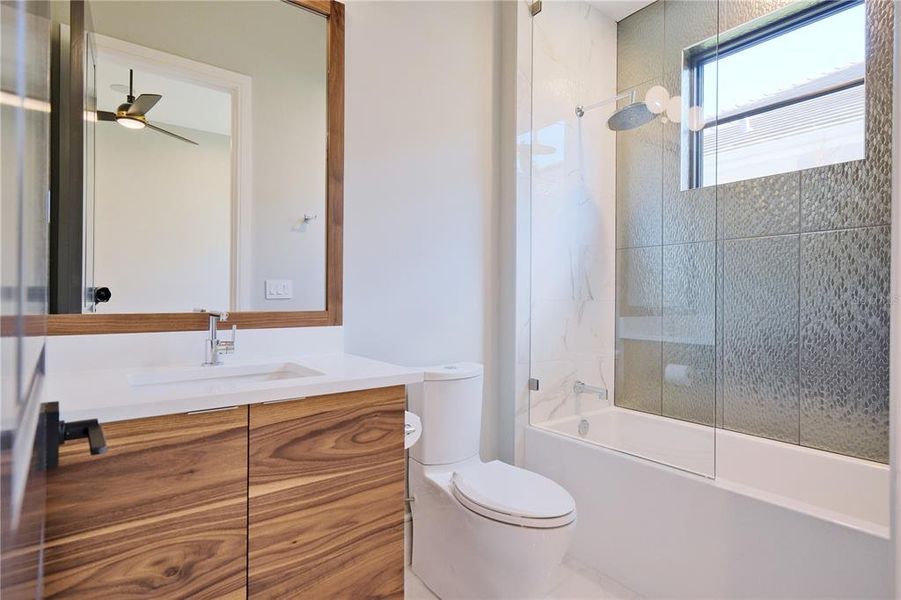 Furnished interior view inside a new home in , Bradenton (Image 9).