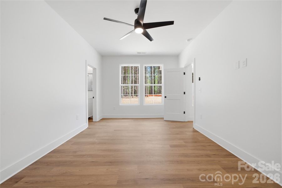 Spacious, unfurnished interior of a new home in , York (Image 13).