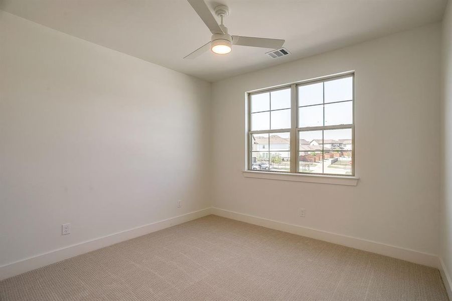 Spacious, unfurnished interior of a new home in , Fort Worth (Image 27).