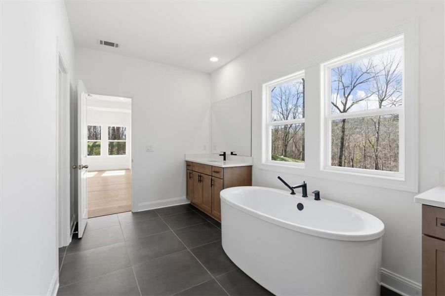 Furnished interior view inside a new home in , Woodstock (Image 12).