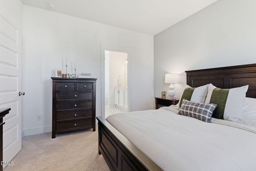 198 Retreat Drive-45