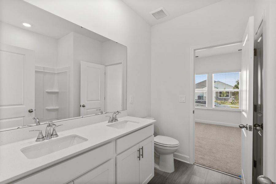 Furnished interior view inside a new home in Palmetto Place, Longs (Image 10).