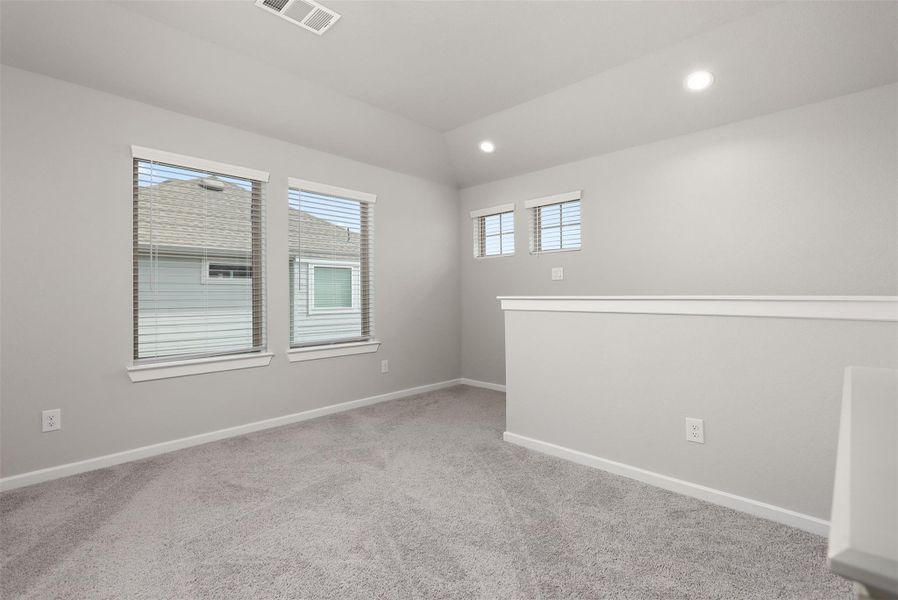 Spacious, unfurnished interior of a new home in , Texas City (Image 22). Spacious, unfurnished interior of a new home in , Texas City (Image 22).