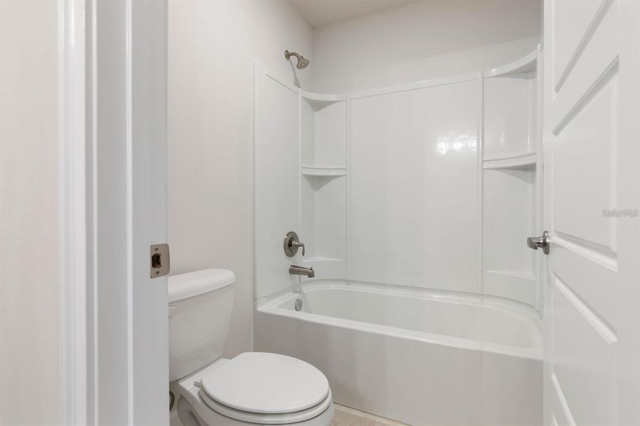 Furnished interior view inside a new home in Palm Coast, Palm Coast (Image 7).