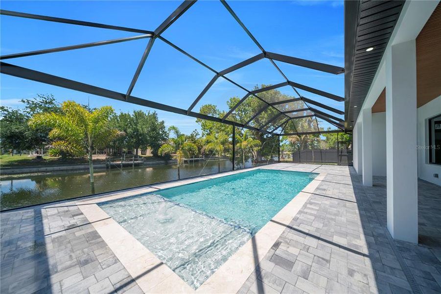 Exterior details and patio area of a home in , Cape Coral (Image 33).