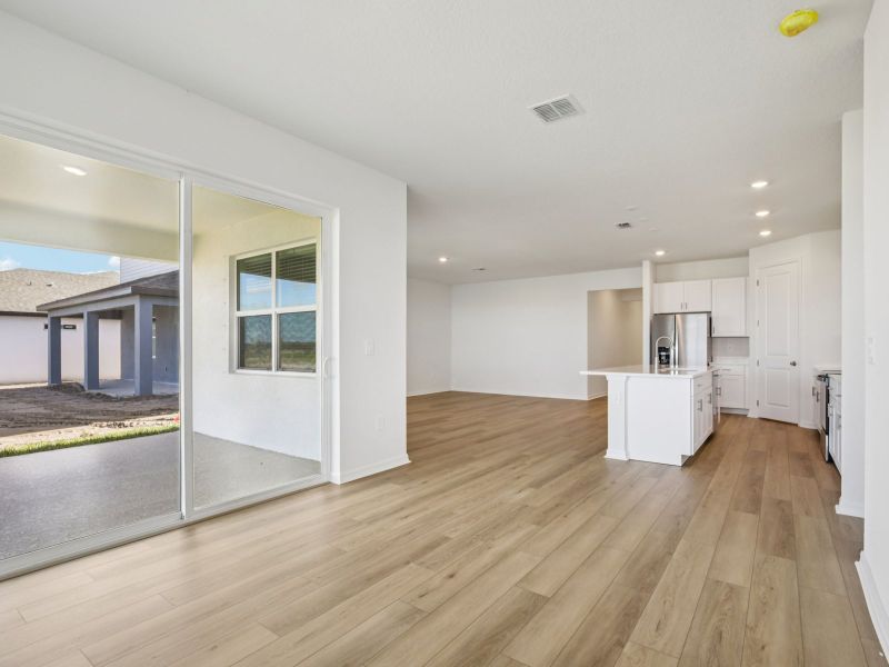 Spacious, unfurnished interior of a new home in Coasterra - Reserve Series, Palmetto (Image 11).