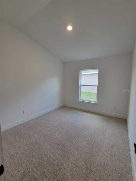 Spacious, unfurnished interior of a new home in Ocala Crossings South, Ocala (Image 20).