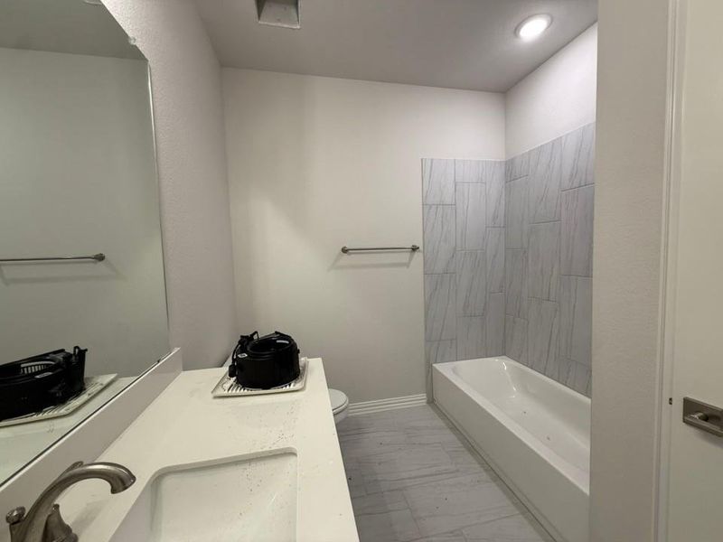 Furnished interior view inside a new home in Waterford Park, Weatherford (Image 5).