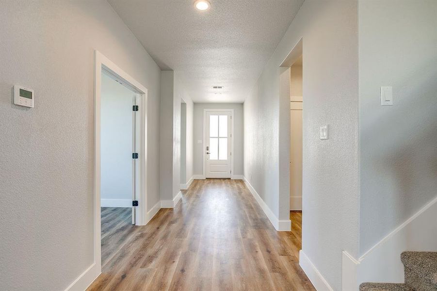 Spacious, unfurnished interior of a new home in Covenant Springs, Springtown (Image 20).