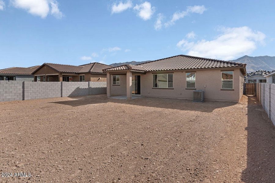 KBPHX_MLS_DobbinsManorClassic-Lot11_6611