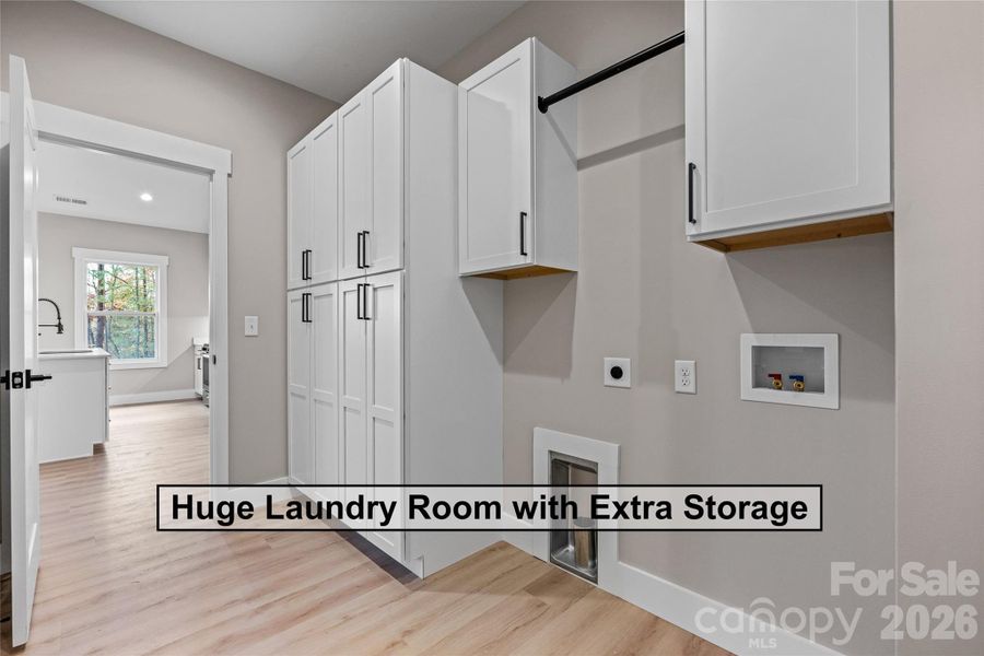 Furnished interior view inside a new home in , Hendersonville (Image 16). Furnished interior view inside a new home in , Hendersonville (Image 16).