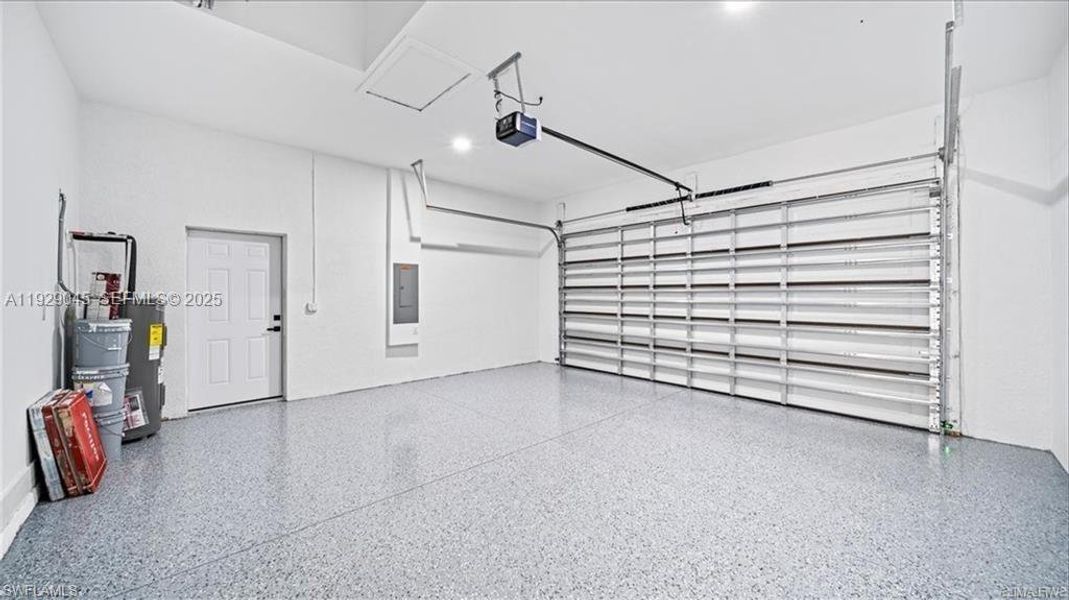 Spacious, unfurnished interior of a new home in , Lehigh Acres (Image 25). Spacious, unfurnished interior of a new home in , Lehigh Acres (Image 25).