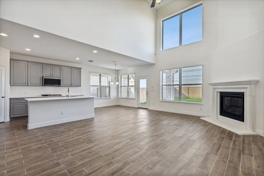 Representative unfurnished interior of a home built from the Isabella by Megatel Homes in Sicily, Princeton (Image 10).