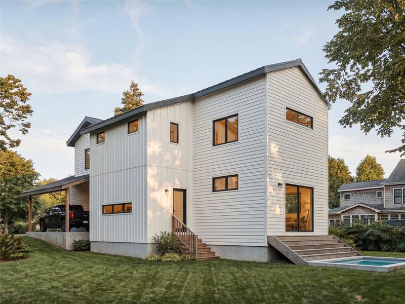 Image 4 of a home in .