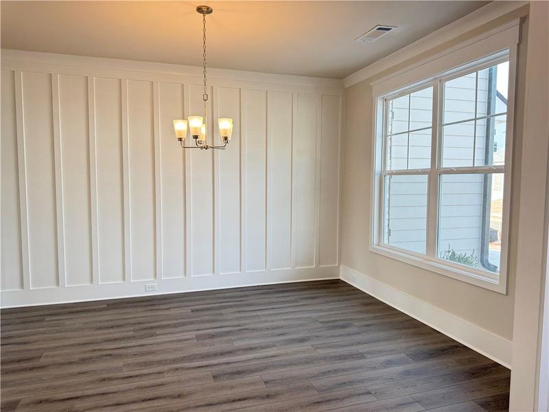 Spacious, unfurnished interior of a new home in Ponderosa Farms Manor, Gainesville (Image 45).