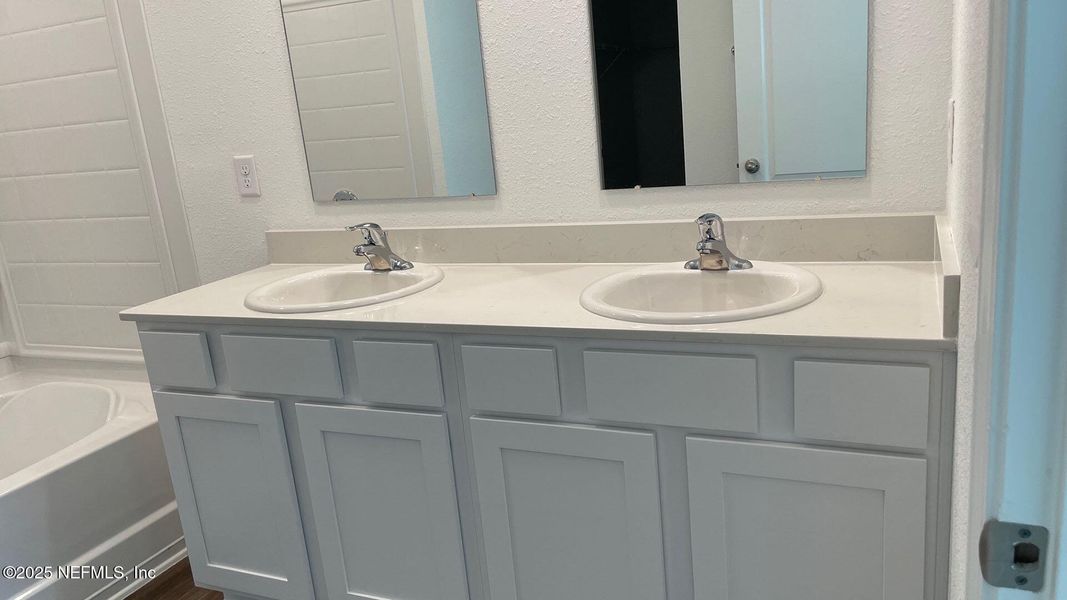 Close-up of interior finishes inside a home in The Arbors, Jacksonville (Image 15). Close-up of interior finishes inside a home in The Arbors, Jacksonville (Image 15).