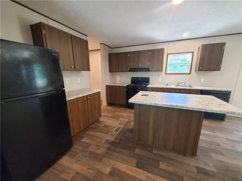 Furnished interior view inside a new home in , Marble Hill (Image 5).