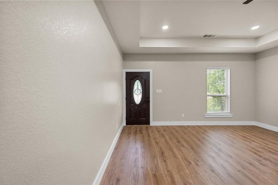Spacious, unfurnished interior of a new home in , Corsicana (Image 19).