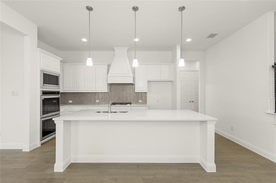 08. 3622 Finnian - Kitchen 08. 3622 Finnian - Kitchen