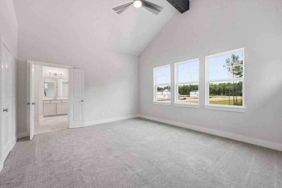 Spacious, unfurnished interior of a new home in Two Step Farm, Montgomery (Image 12).