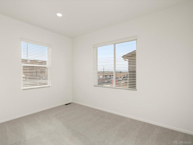 Spacious, unfurnished interior of a new home in Westgate, Greeley (Image 21).