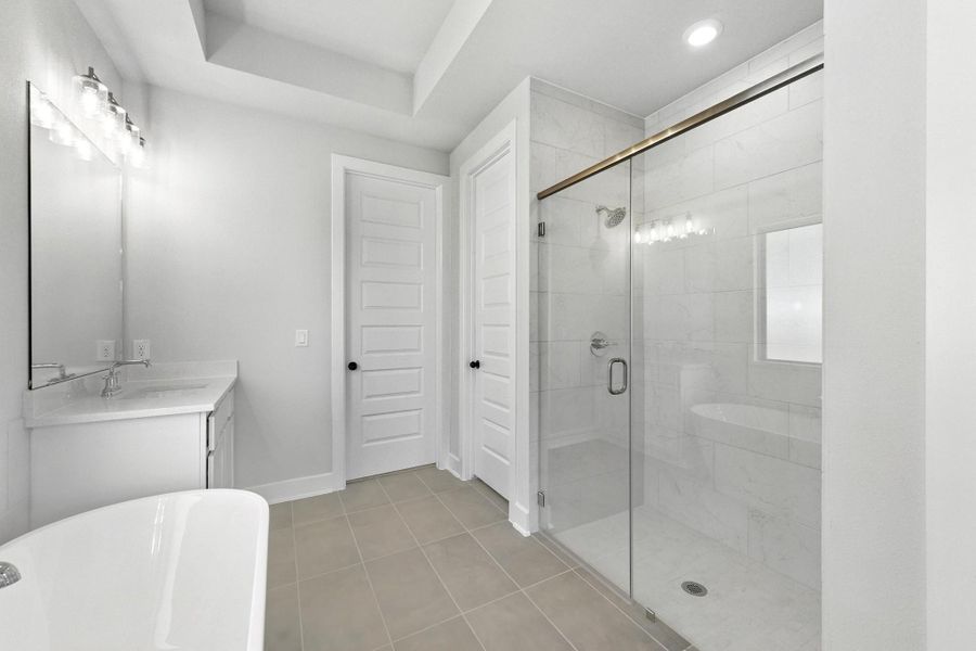 Representative image. Features, specifications, selections and colors may vary.