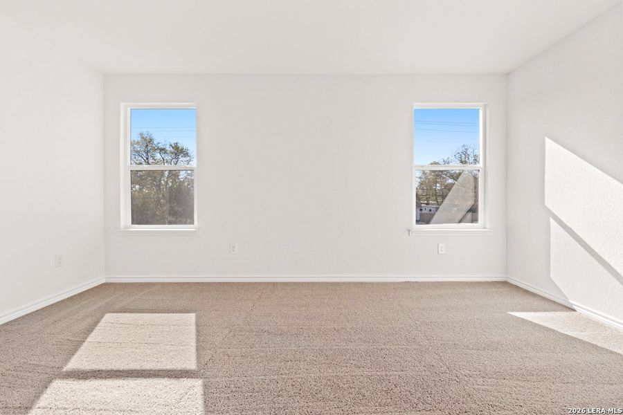 Spacious, unfurnished interior of a new home in Spanish Trails Villas, San Antonio (Image 15).