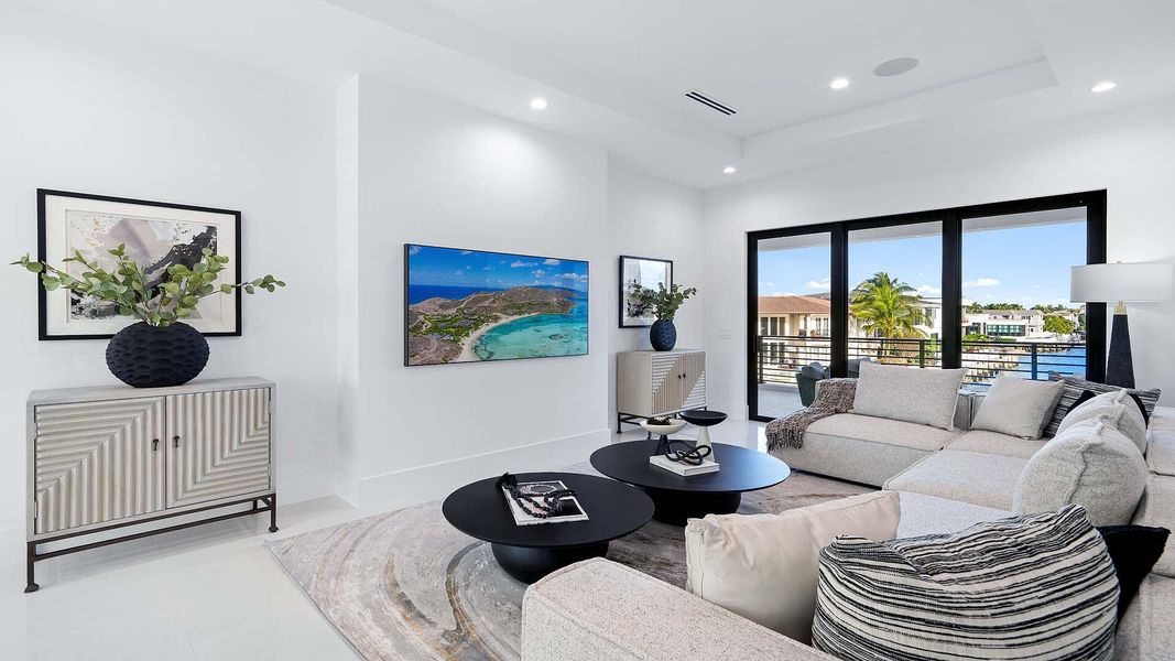 721 NE Marine Dr (22)