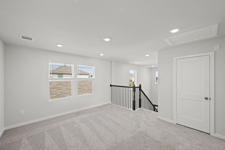 Spacious, unfurnished interior of a new home in Lonestar Collection at Paloma at Sanford Farms, Waller (Image 25). Spacious, unfurnished interior of a new home in Lonestar Collection at Paloma at Sanford Farms, Waller (Image 25).