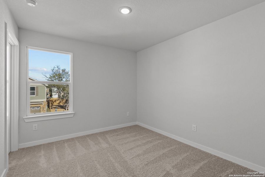 Spacious, unfurnished interior of a new home in Senna, Leon Valley (Image 24). Spacious, unfurnished interior of a new home in Senna, Leon Valley (Image 24).