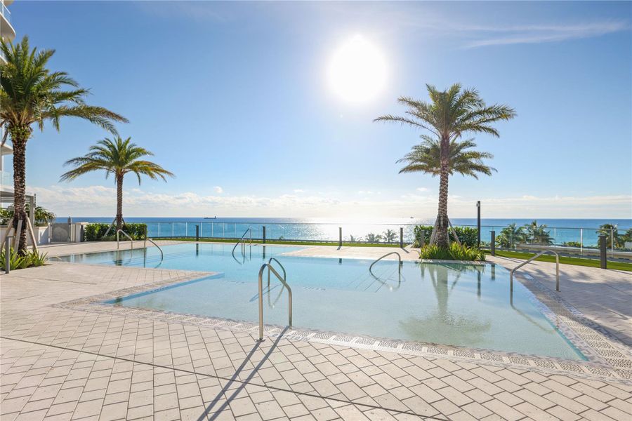 Community amenities in , Fort Lauderdale (Image 41).