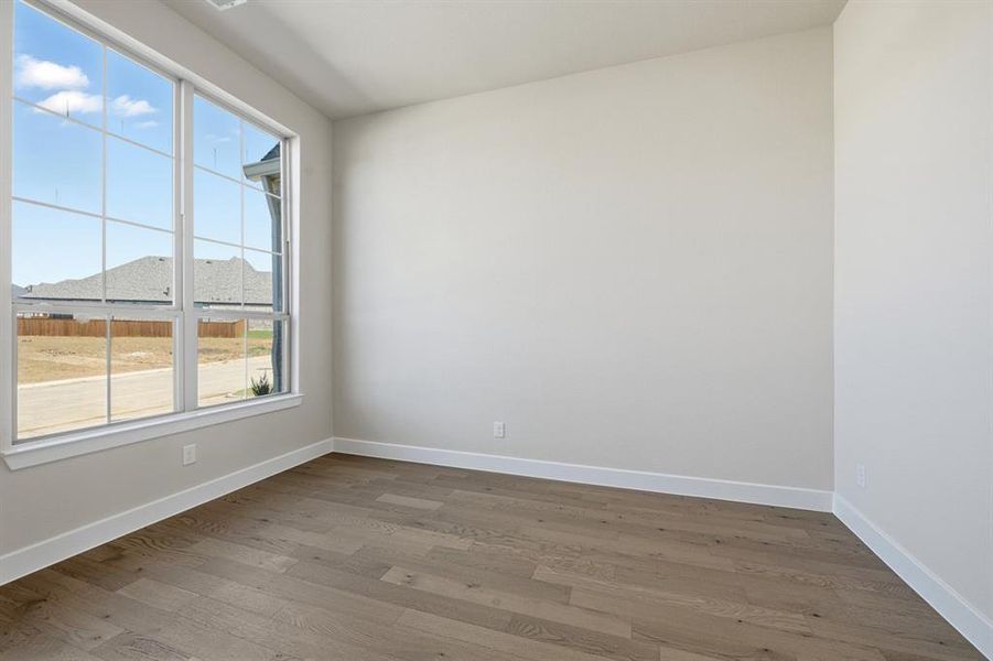 Spacious, unfurnished interior of a new home in Sandbrock Ranch: 60ft. lots, Aubrey (Image 23).