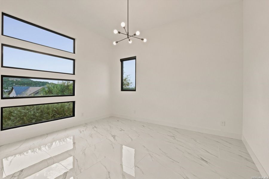 Spacious, unfurnished interior of a new home in , San Antonio (Image 24).