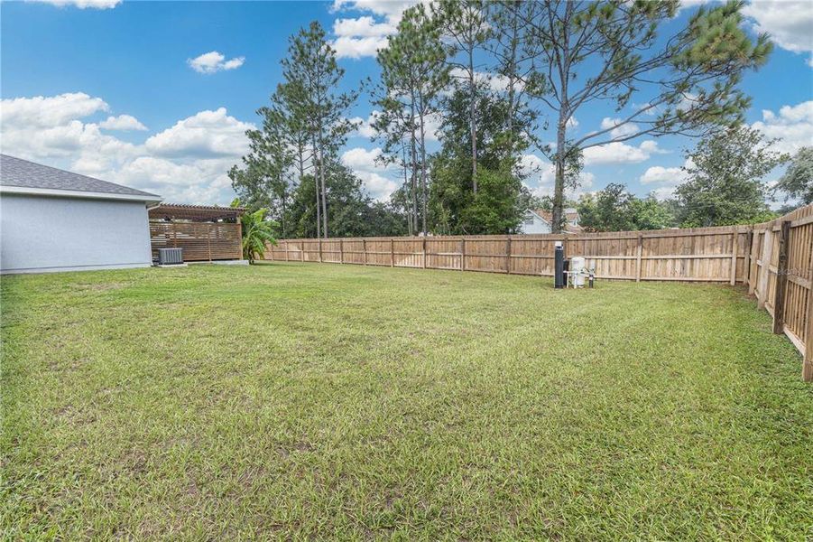Exterior details and patio area of a home in , Belleview (Image 43).