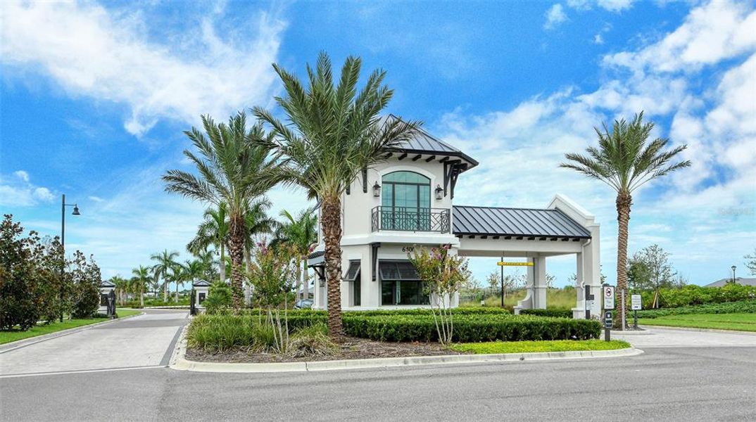 Community amenities in , Nokomis (Image 73).