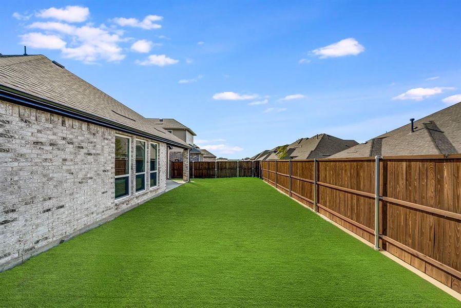 Front exterior of a new home in Edgewood Creek, Celina, TX, highlighting curb appeal (Image 27).