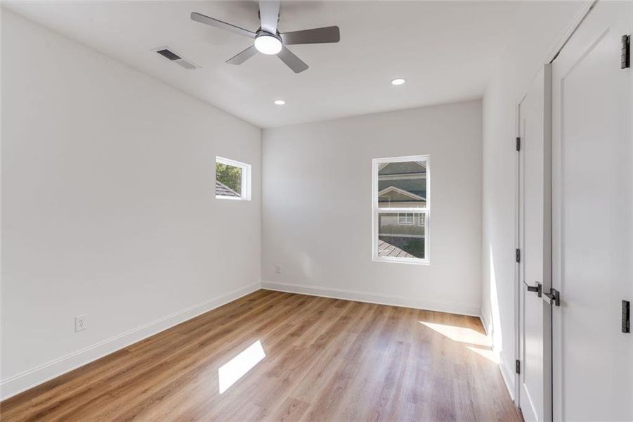 Spacious, unfurnished interior of a new home in , Douglasville (Image 16). Spacious, unfurnished interior of a new home in , Douglasville (Image 16).