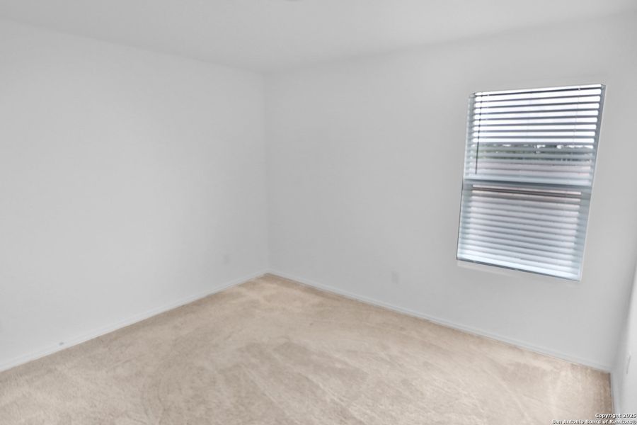 Spacious, unfurnished interior of a new home in Southton Meadows: Stonehill Collection, San Antonio (Image 14).