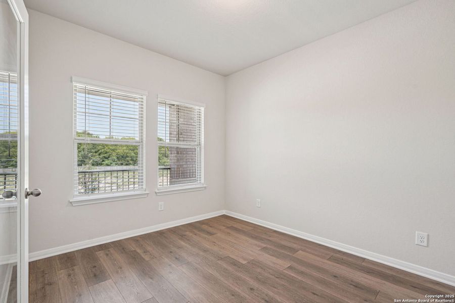 Spacious, unfurnished interior of a new home in Comanche Ridge, San Antonio (Image 38). Spacious, unfurnished interior of a new home in Comanche Ridge, San Antonio (Image 38).