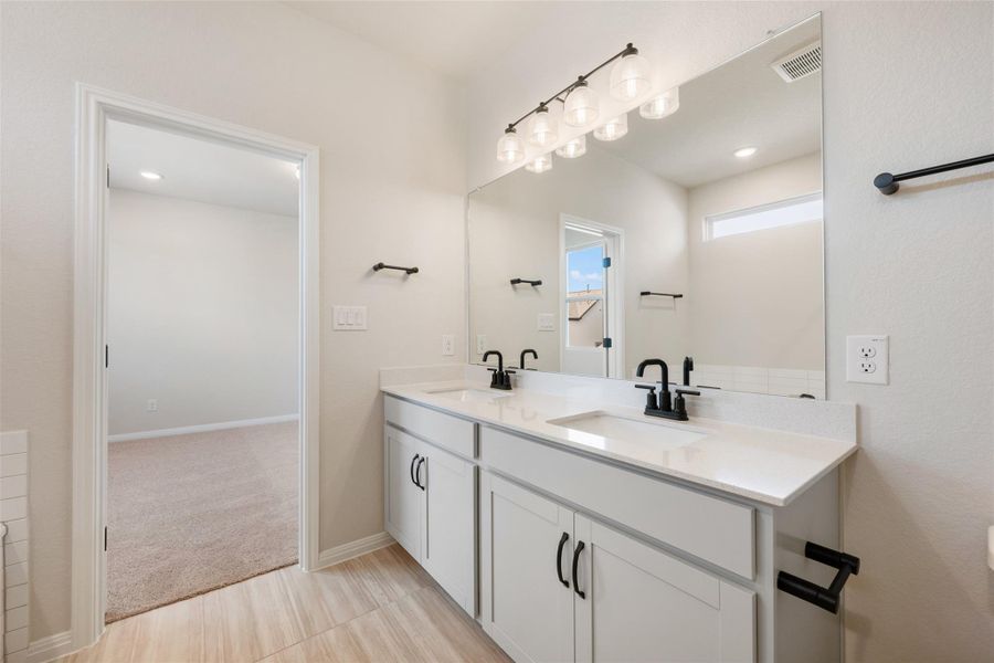 Representative images and renderings are for illustrative purposes. Actual structural options and design finishes of home may vary.