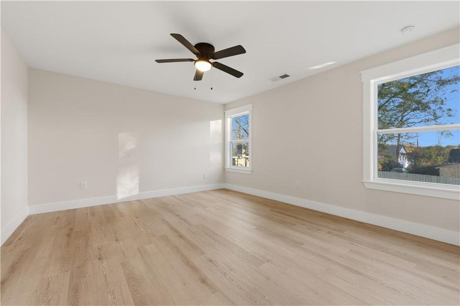 Spacious, unfurnished interior of a new home in , Conyers (Image 24).