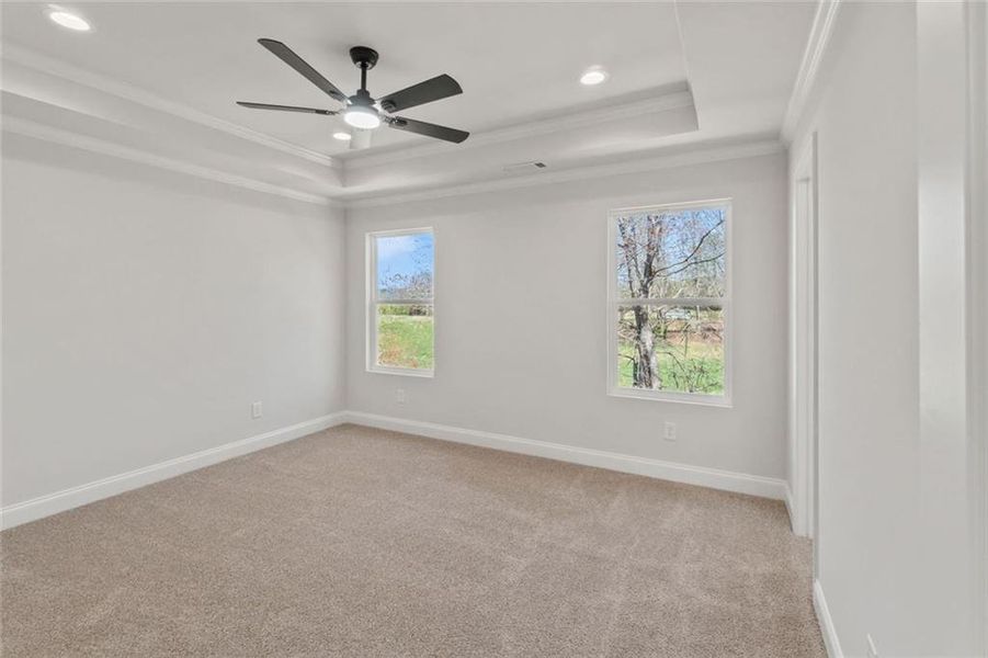 Spacious, unfurnished interior of a new home in , Alto (Image 27).