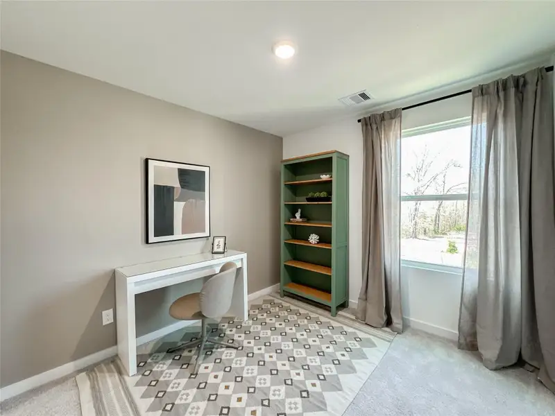 Furnished interior view inside a new home in , Conroe (Image 10).