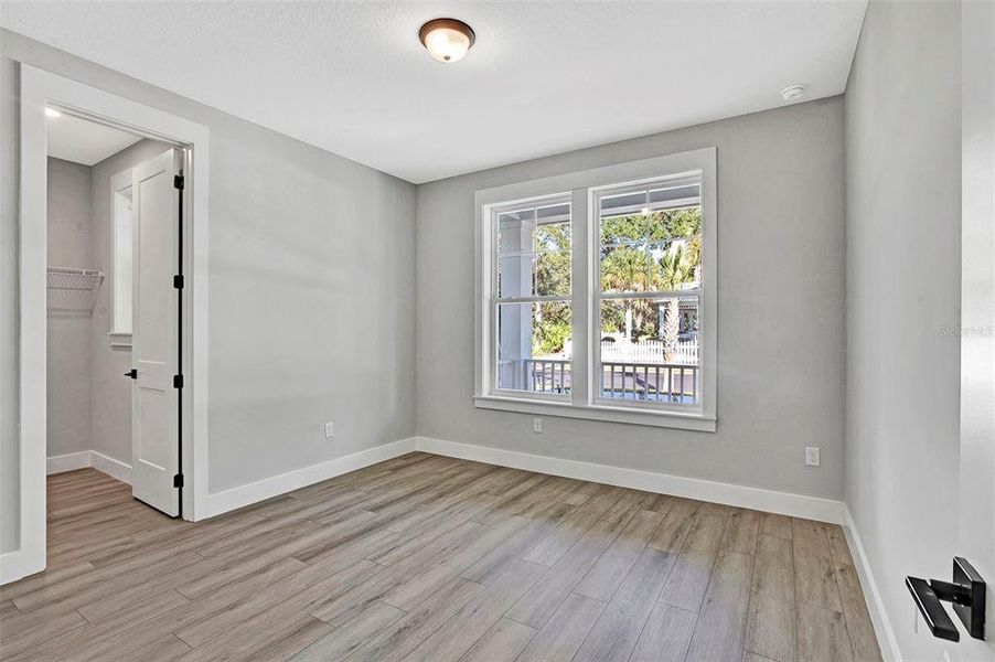 Spacious, unfurnished interior of a new home in , Palm Coast (Image 18).