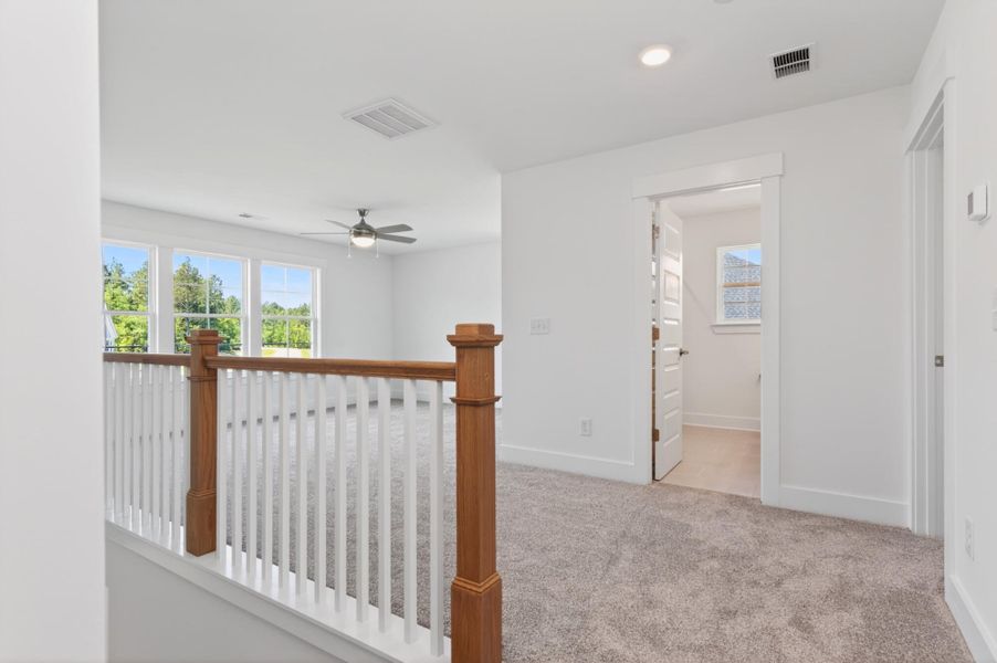 Spacious, unfurnished interior of a new home in Hancock Farms, Aiken (Image 15).